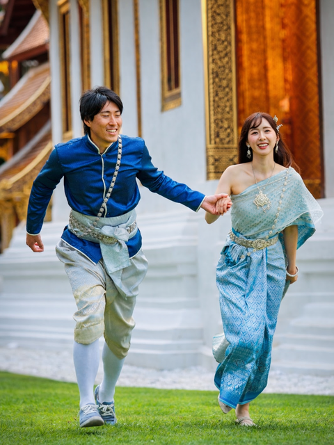 Traditional Thai Costume Rental & Photo Experience